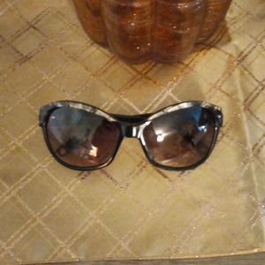 Bebe brown marble sun glasses